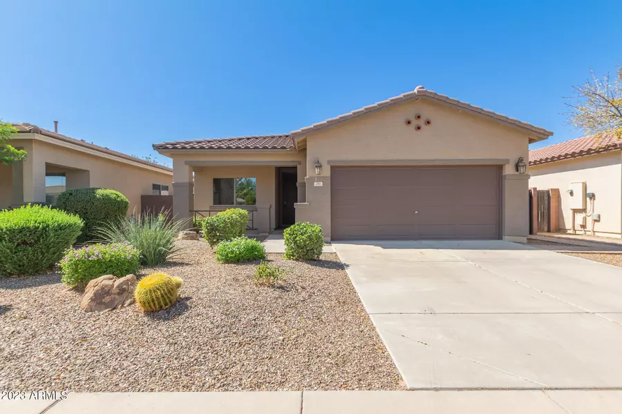 281 W DRAGON TREE Avenue, San Tan Valley, AZ 85140