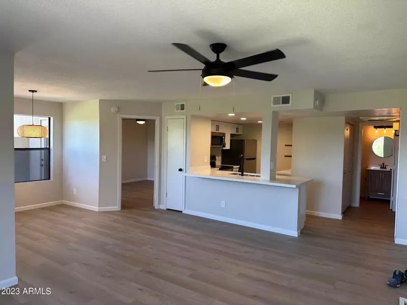 4850 E DESERT COVE Avenue #325, Scottsdale, AZ 85254