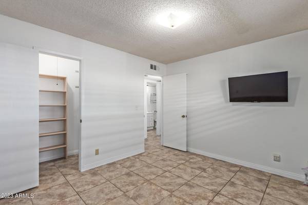 Mesa, AZ 85213,2452 E University Drive #8