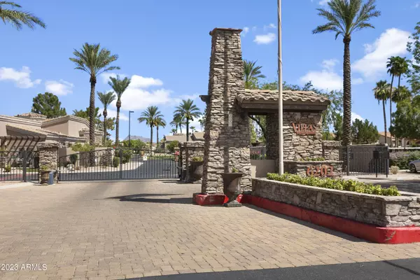 6202 E MCKELLIPS Road #17, Mesa, AZ 85215