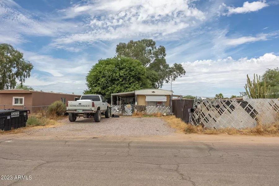 5676 N FAIROAK Lane, Casa Grande, AZ 85122