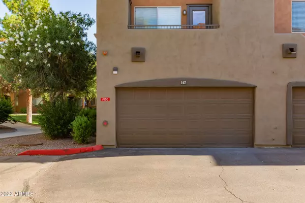 Phoenix, AZ 85015,1718 W COLTER Street #147