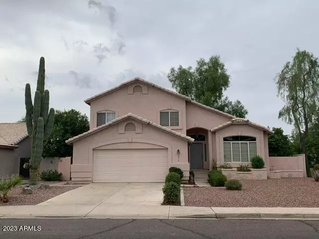 371 W GAIL Drive, Gilbert, AZ 85233