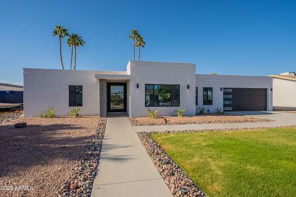 Scottsdale, AZ 85254,5218 E ACOMA Drive