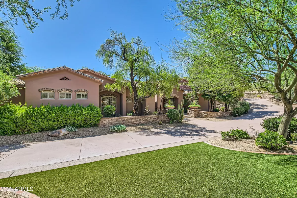 Paradise Valley, AZ 85253,4225 E Claremont Avenue