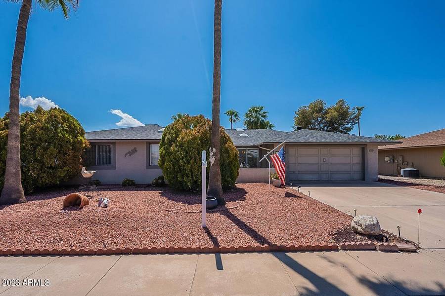 11025 W CAMPANA Drive, Sun City, AZ 85351