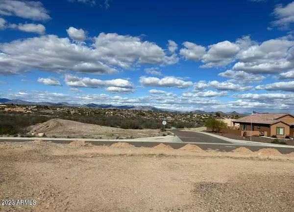 2085 CALLE ROJO Drive #30, Wickenburg, AZ 85390