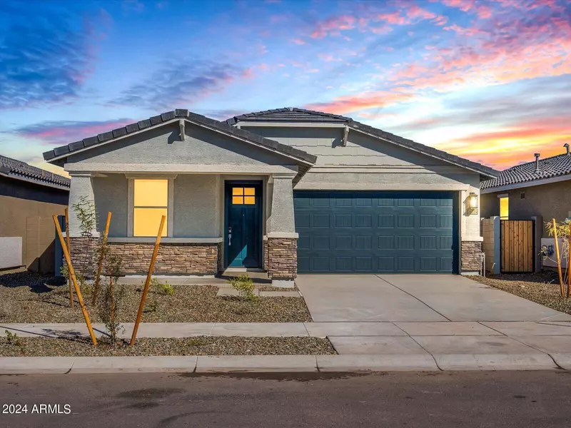 16024 W GRAY FOX Trail, Surprise, AZ 85387