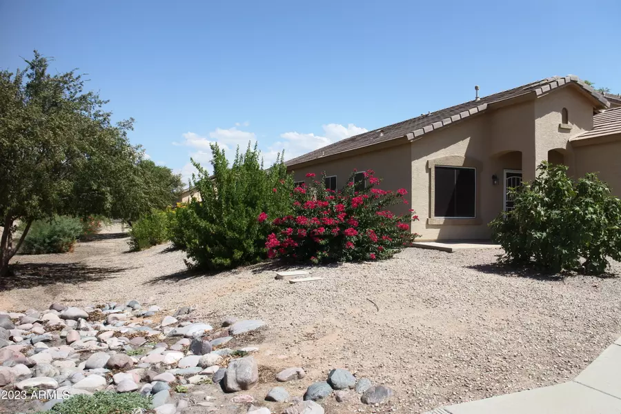 1401 S NAVAJO Lane, Coolidge, AZ 85128