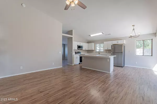 Phoenix, AZ 85037,8401 W AVALON Drive