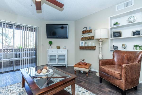 Tempe, AZ 85283,6445 S MAPLE Avenue #2