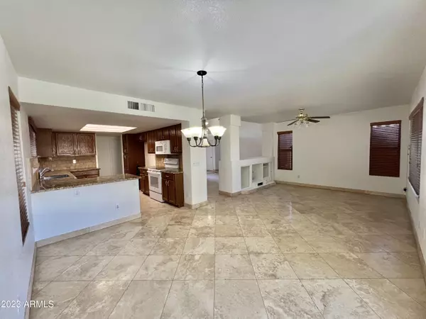 Glendale, AZ 85308,4924 W ORAIBI Drive W