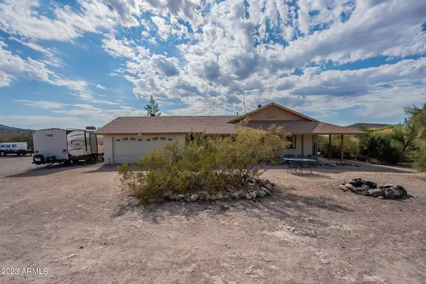 New River, AZ 85087,2429 W ROUGHRIDER Road