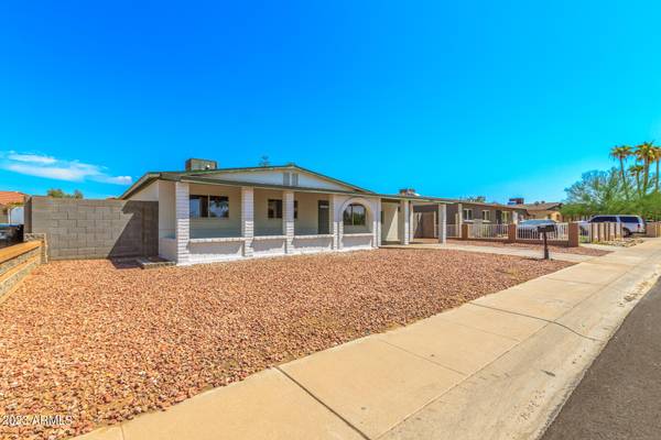 Phoenix, AZ 85041,6035 S 18TH Avenue