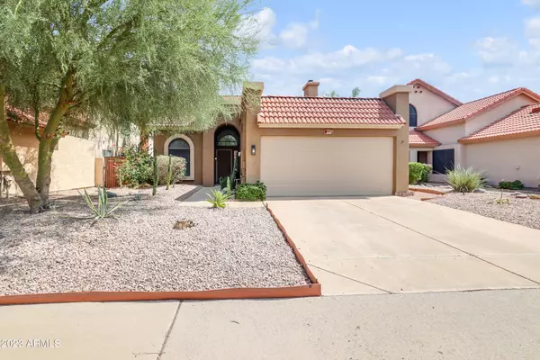 Phoenix, AZ 85044,14477 S CHOLLA CANYON Drive