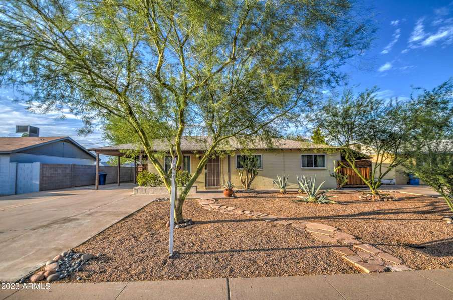 1304 W 7TH Street, Tempe, AZ 85281