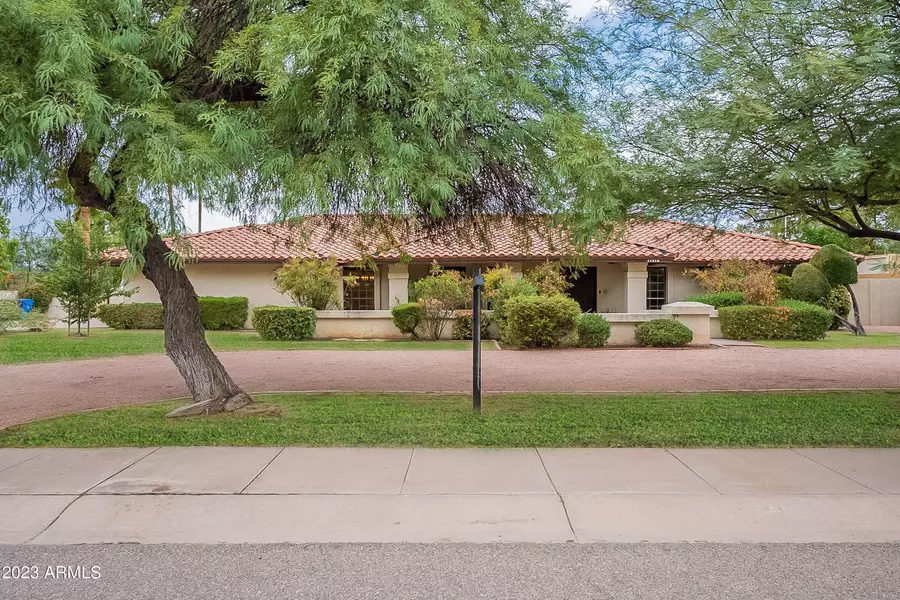 11218 N 56TH Street, Scottsdale, AZ 85254