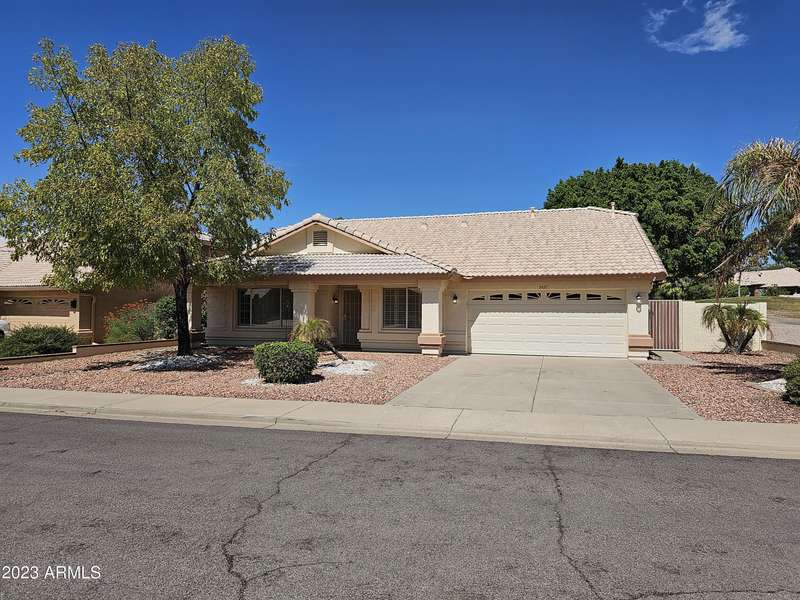 2437 N Saffron --, Mesa, AZ 85215