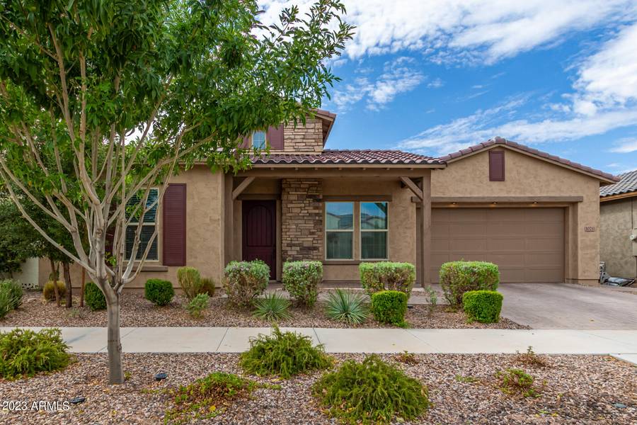 10211 E TIGER LILY Avenue, Mesa, AZ 85212