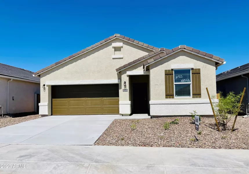 8284 W Clemente Way, Florence, AZ 85132