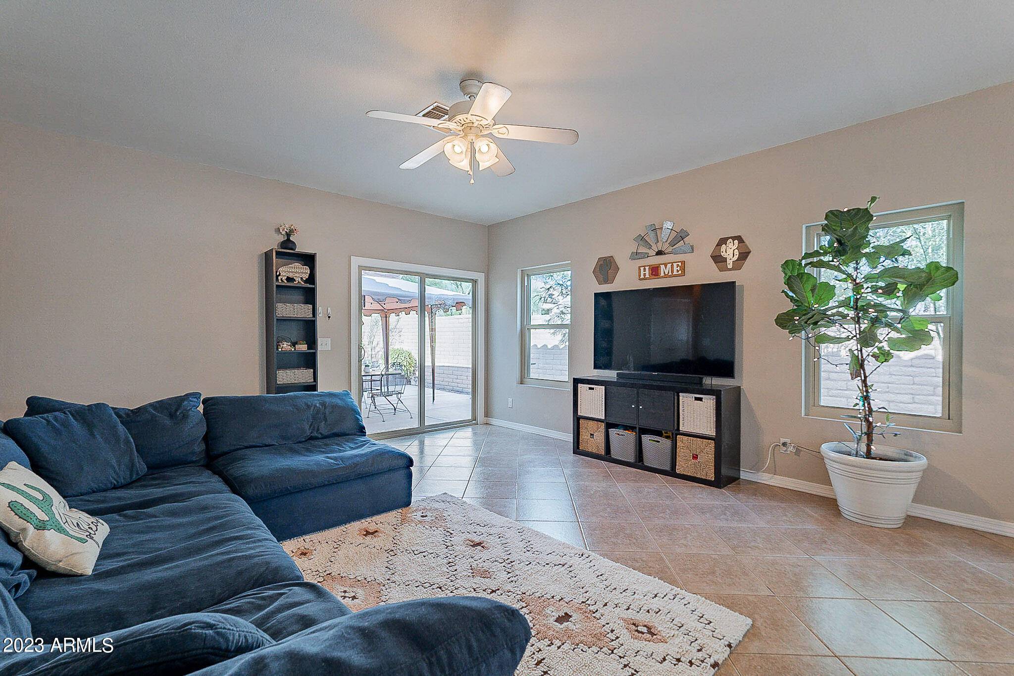 Phoenix, AZ 85045,1702 W AMBERWOOD Drive