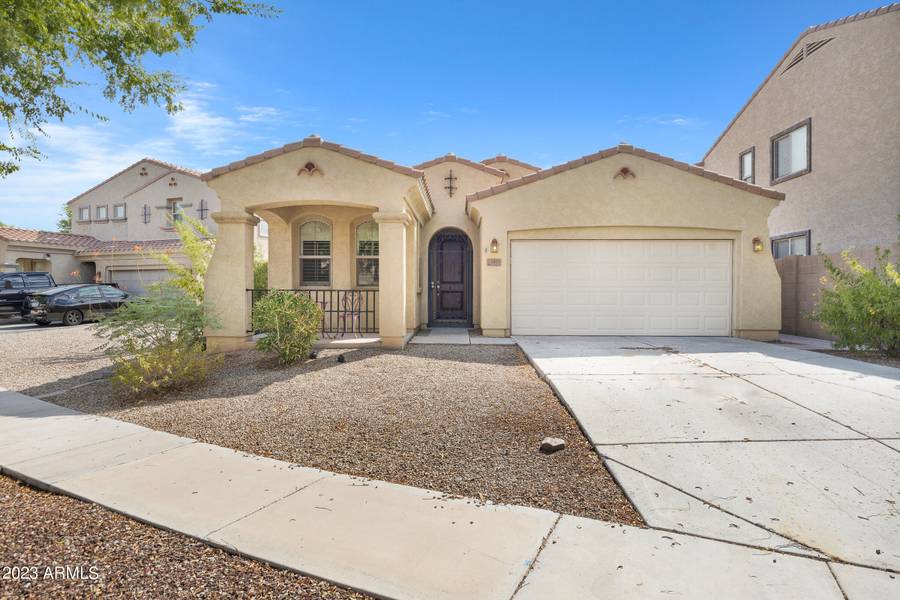 1469 S BUCKAROO Trail, Gilbert, AZ 85296