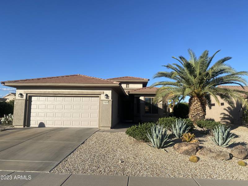 16430 W PEPPERTREE Court, Surprise, AZ 85387