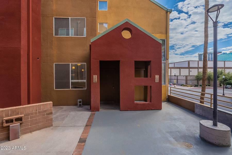 154 W 5TH Street #120, Tempe, AZ 85281