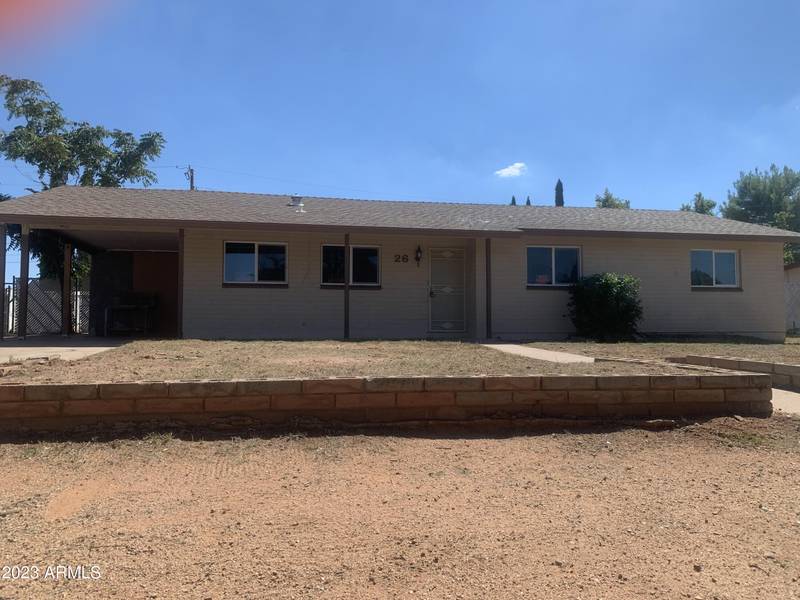 26 E FREIHAGE Drive, Sierra Vista, AZ 85635