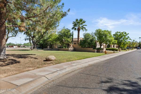 Scottsdale, AZ 85250,5743 N 79TH Way