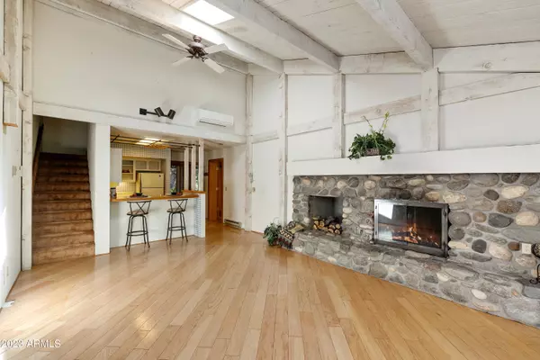 Sedona, AZ 86336,8351 N STATE ROUTE 89A -- #2