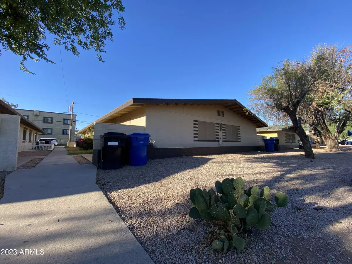 Mesa, AZ 85201,543 W 9TH Place