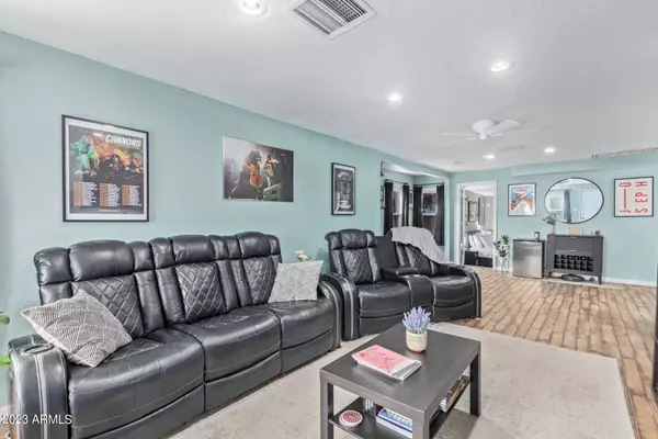 Phoenix, AZ 85007,1329 W TAYLOR Street