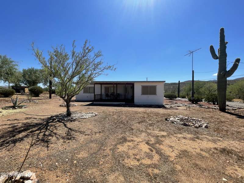 32241 S MAGGIE MINE Road, Black Canyon City, AZ 85324