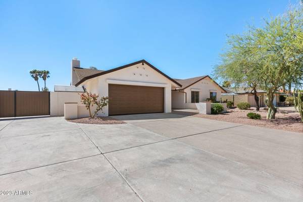 Phoenix, AZ 85032,4379 E Friess Drive