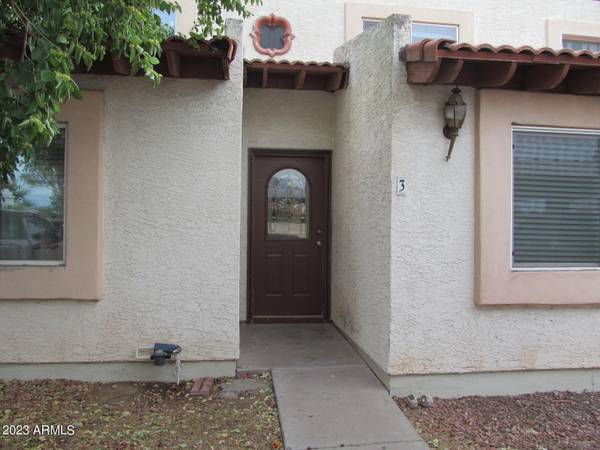 Phoenix, AZ 85021,2115 W BELMONT Avenue #3