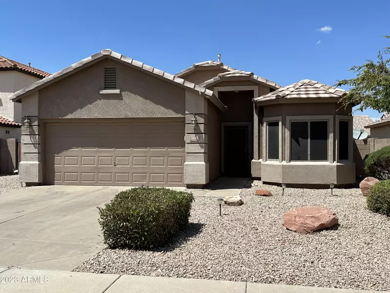 2834 E DEVON Court, Gilbert, AZ 85296