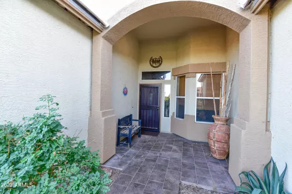 San Tan Valley, AZ 85140,51 W VIA DE PALMAS --