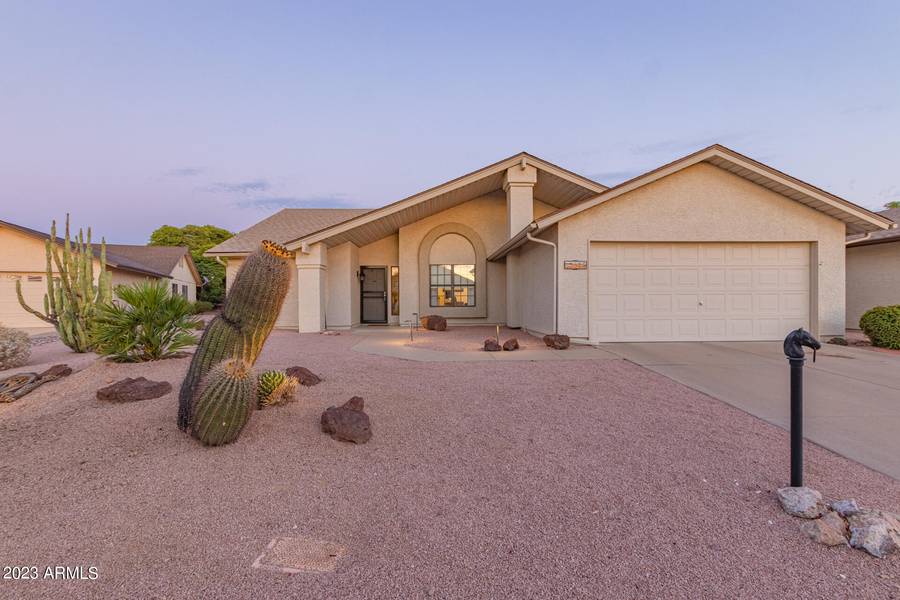 825 S 77TH Way, Mesa, AZ 85208