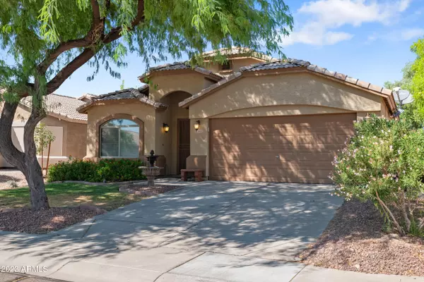 3832 W FIVE MILE PEAK Drive, San Tan Valley, AZ 85144