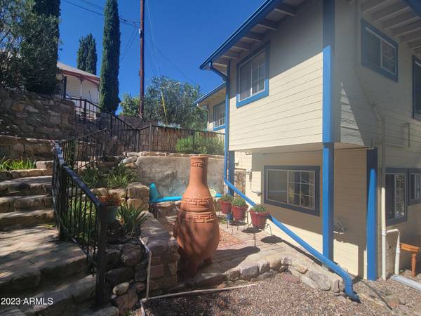 Bisbee, AZ 85603,301 Curve Street