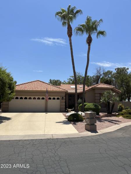 10813 E Regal Drive, Sun Lakes, AZ 85248