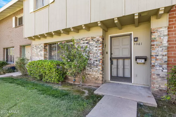 Tempe, AZ 85282,3941 S MILL Avenue