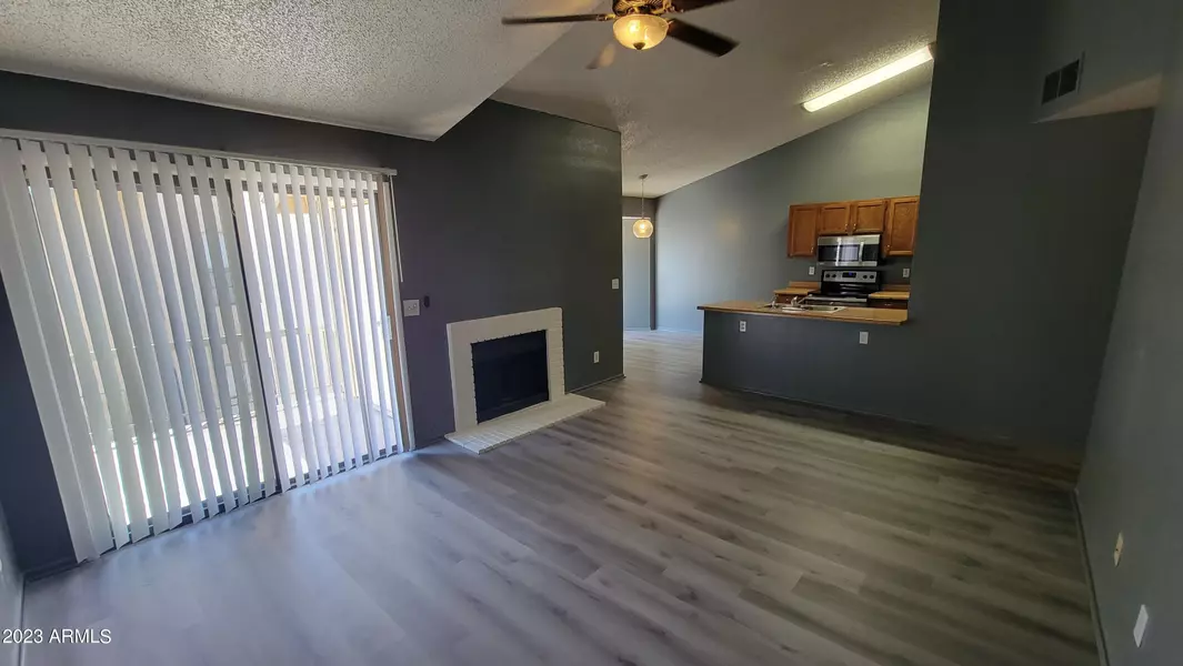 5236 W PEORIA Avenue #231, Glendale, AZ 85302