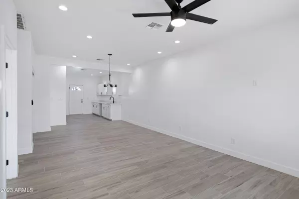 Phoenix, AZ 85009,2750 W Pima Street