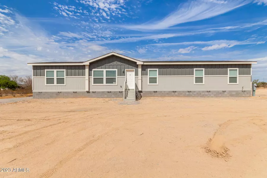 35562 W HARRISON Street, Tonopah, AZ 85354