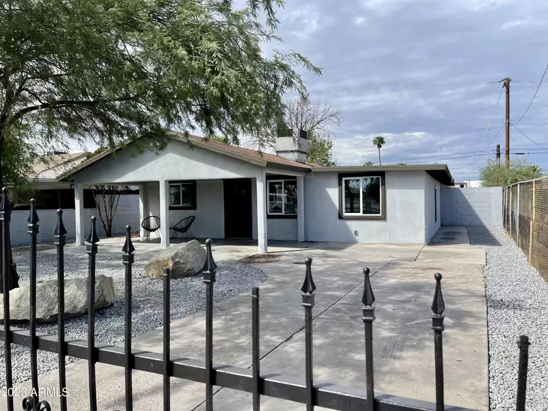 4026 W GRANT Street, Phoenix, AZ 85009