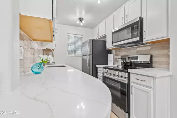 Phoenix, AZ 85020,8502 N CENTRAL Avenue #6