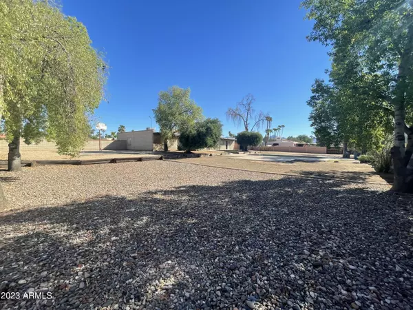 Scottsdale, AZ 85254,6931 E THUNDERBIRD Road
