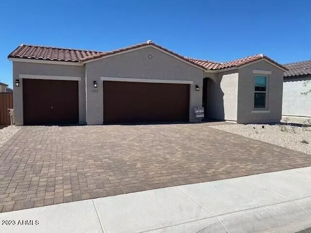 1312 N LARAT Lane, Coolidge, AZ 85128